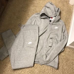 NWT Nike Fleece Lined Sweatsuit Joggers Full zip L